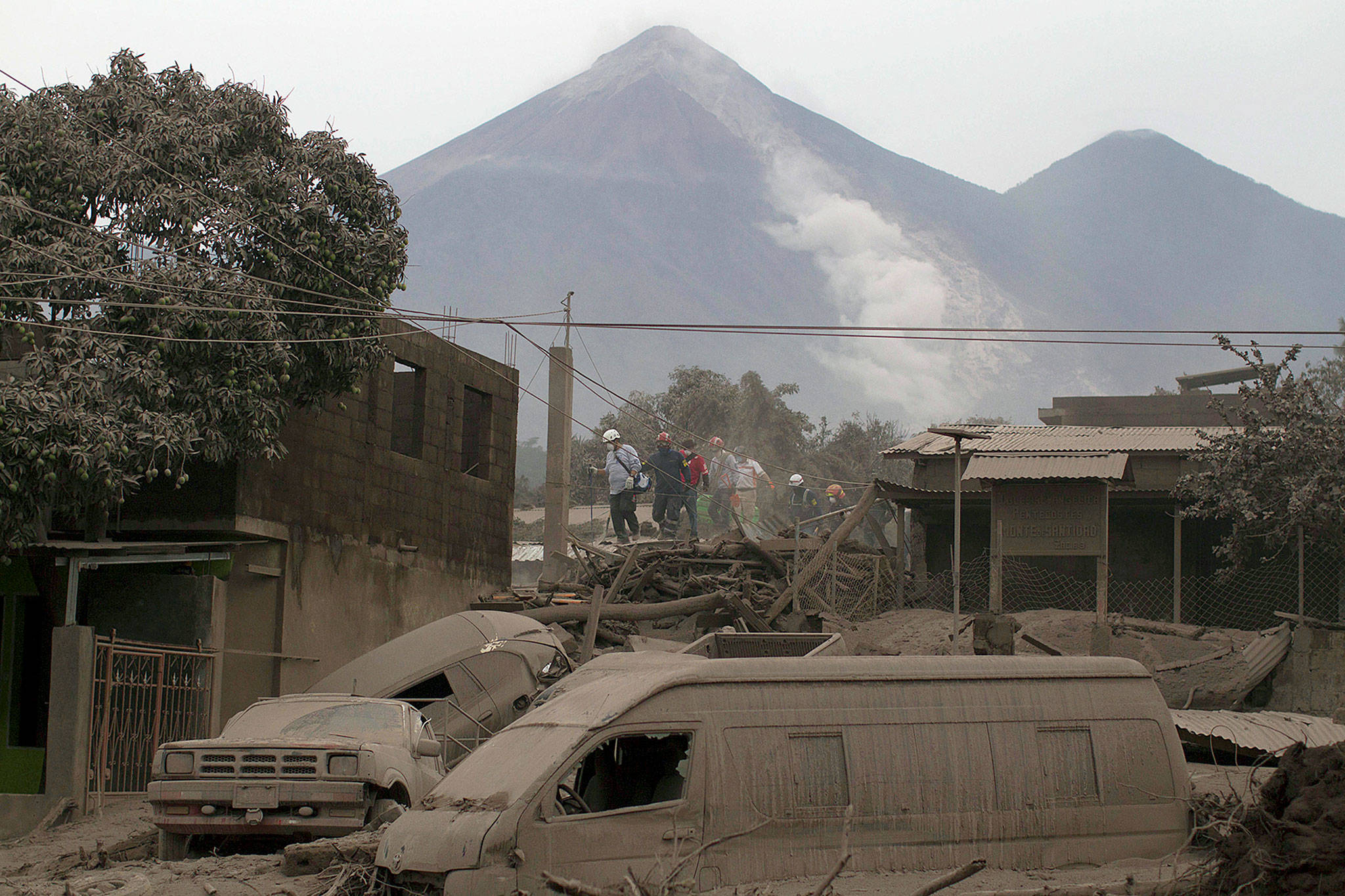 Pyroclastische Wolke zerstört Dörfer in Guatemala